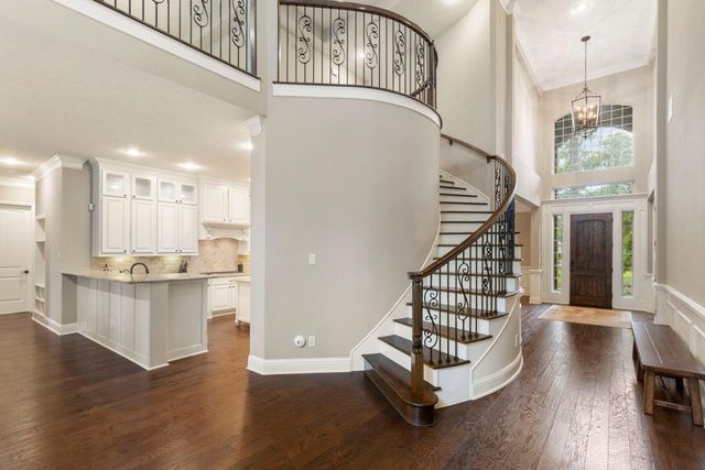 27015 Hidden Grove Landing Drive, Spring, TX 77386
