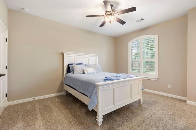 27015 Hidden Grove Landing Drive, Spring, TX 77386