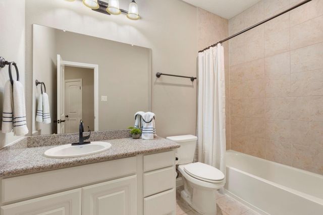 27015 Hidden Grove Landing Drive, Spring, TX 77386
