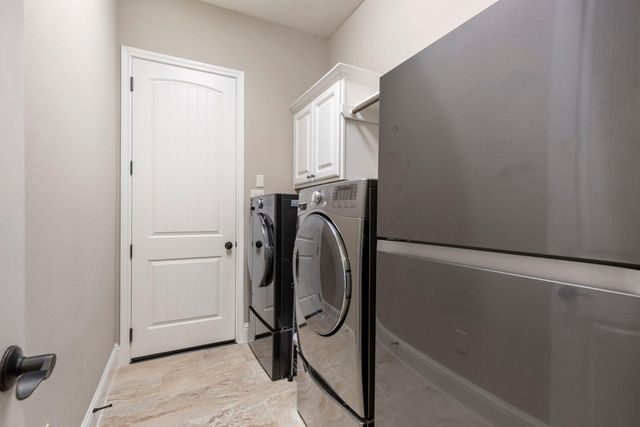 27015 Hidden Grove Landing Drive, Spring, TX 77386
