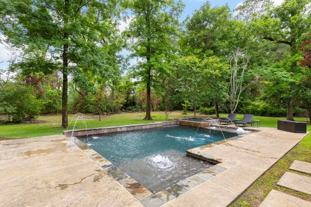 27015 Hidden Grove Landing Drive, Spring, TX 77386