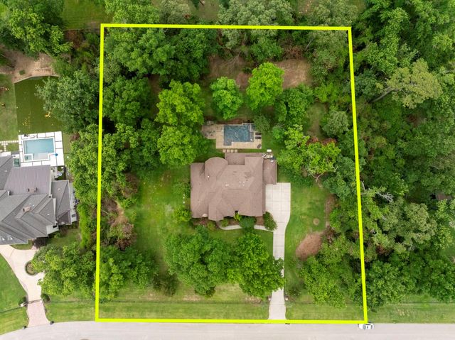 27015 Hidden Grove Landing Drive, Spring, TX 77386