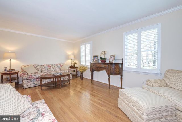 12 FOXWOOD LN, Medford, NJ 08055