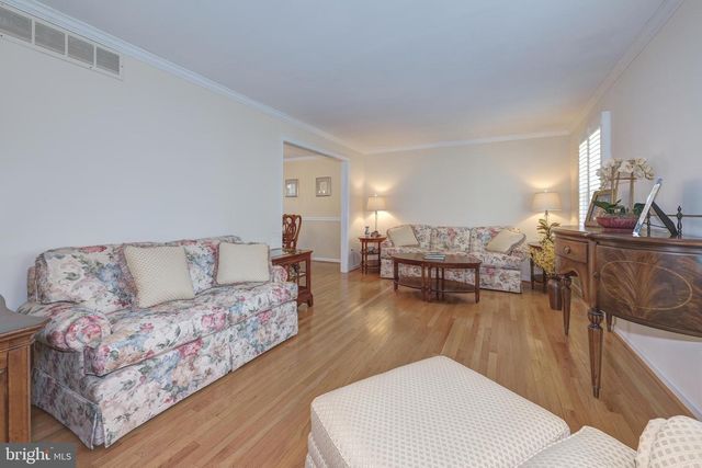 12 FOXWOOD LN, Medford, NJ 08055