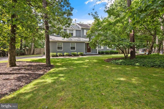 12 FOXWOOD LN, Medford, NJ 08055