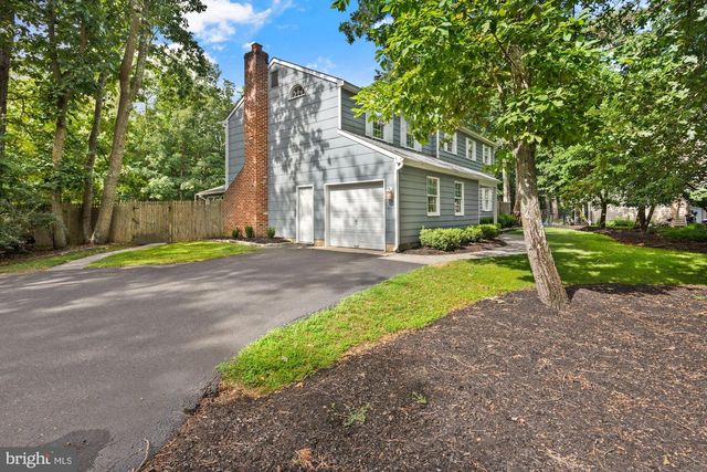 12 FOXWOOD LN, Medford, NJ 08055