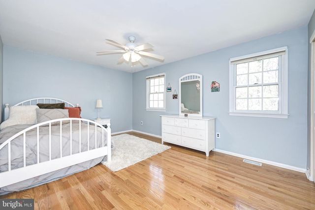 12 FOXWOOD LN, Medford, NJ 08055