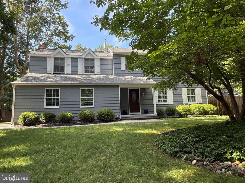 12 FOXWOOD LN, Medford, NJ 08055