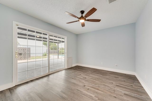 3517 Sachse Road, Sachse, TX 75048