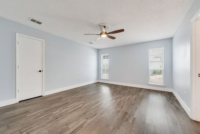 3517 Sachse Road, Sachse, TX 75048