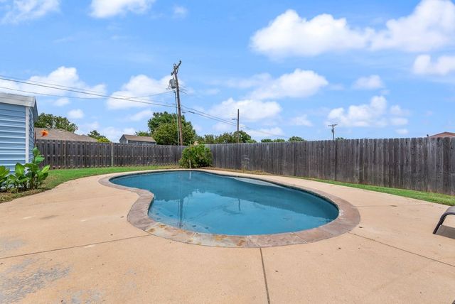 3517 Sachse Road, Sachse, TX 75048