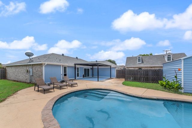 3517 Sachse Road, Sachse, TX 75048