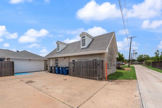 3517 Sachse Road, Sachse, TX 75048