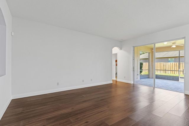 5832 TULIP FLOWER DRIVE, Riverview, FL 33578