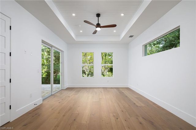 2854 Coach House WAY, Naples, FL 34105