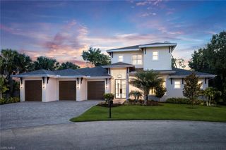 2854 Coach House WAY, Naples, FL 34105