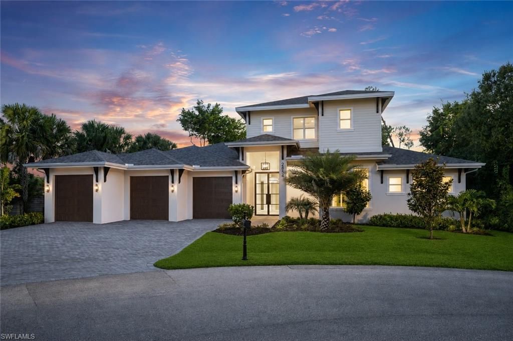 2854 Coach House WAY, Naples, FL 34105