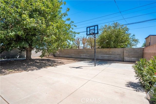 38632 Lemsford Avenue, Palmdale, CA 93550