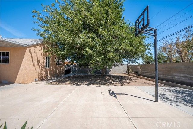 38632 Lemsford Avenue, Palmdale, CA 93550