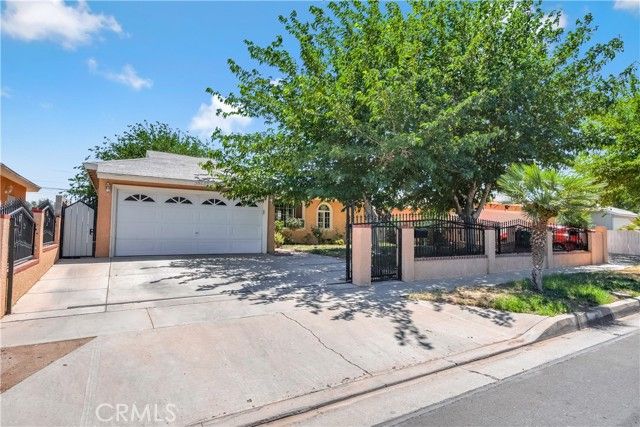 38632 Lemsford Avenue, Palmdale, CA 93550