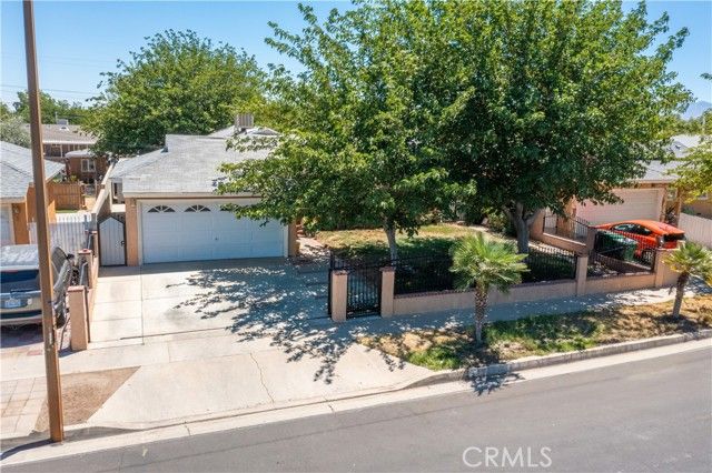 38632 Lemsford Avenue, Palmdale, CA 93550