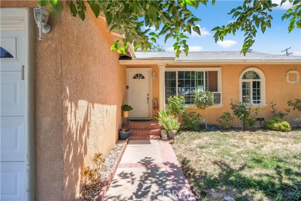 38632 Lemsford Avenue, Palmdale, CA 93550