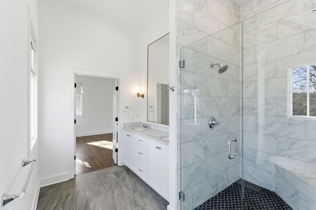 519 Chesterfield Ave Apt 1, Nashville, TN 37212