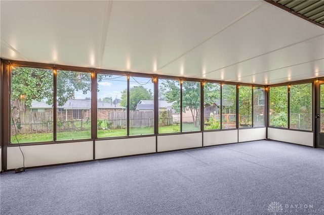 4570 Pennyston Avenue, Huber Heights, OH 45424