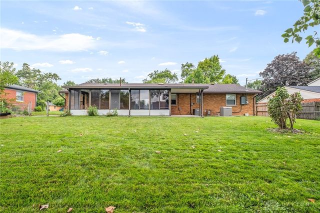 4570 Pennyston Avenue, Huber Heights, OH 45424