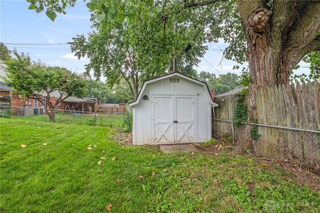 4570 Pennyston Avenue, Huber Heights, OH 45424