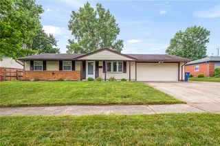 4570 Pennyston Avenue, Huber Heights, OH 45424