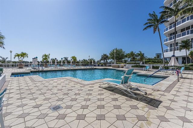 3801 NE 207th Street TH6, Aventura, FL 33180