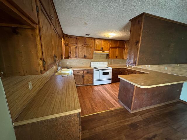 14 S. Bolden Hill Rd., Greenbrier, AR 72058