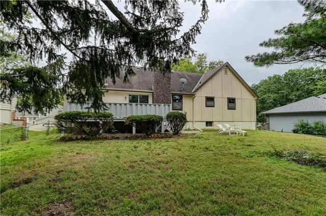 7608 NW 69th Street, Kansas City, MO 64152