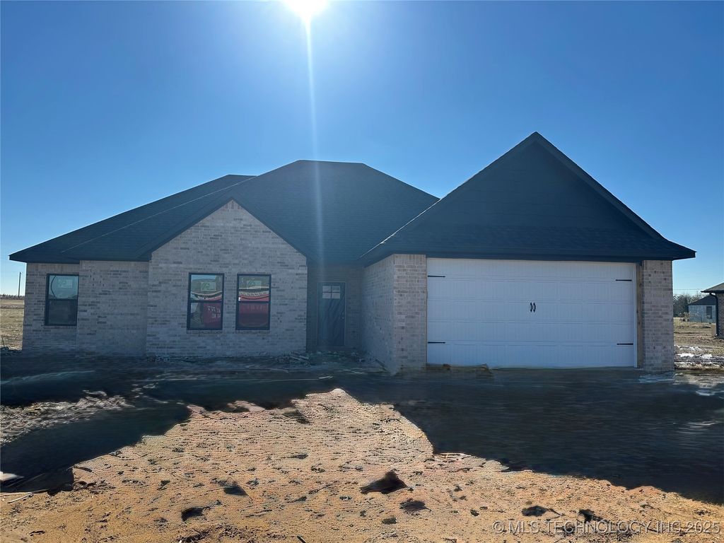 169 Grace Lane, Calera, OK 74730