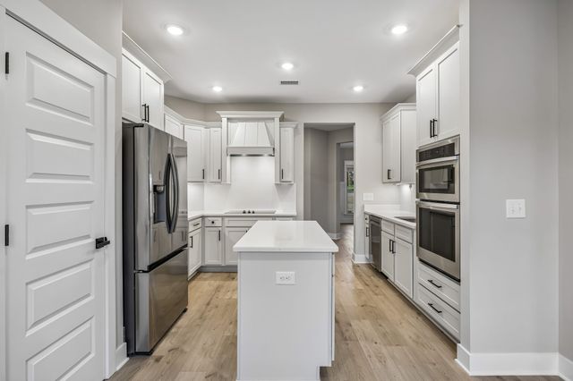 835 Stovers Gln, Murfreesboro, TN 37128