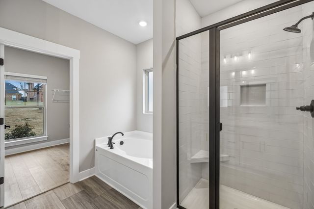 835 Stovers Gln, Murfreesboro, TN 37128