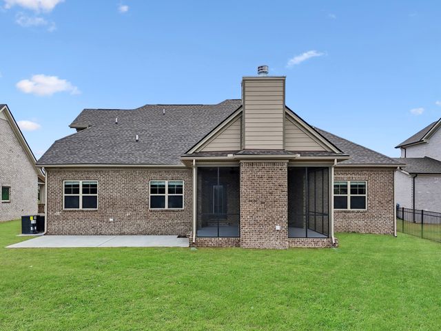 835 Stovers Gln, Murfreesboro, TN 37128