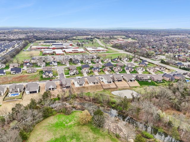 835 Stovers Gln, Murfreesboro, TN 37128