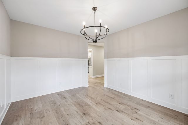 835 Stovers Gln, Murfreesboro, TN 37128