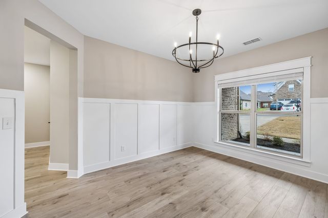 835 Stovers Gln, Murfreesboro, TN 37128