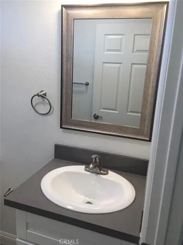 130 E 67th, Los Angeles, CA 90003