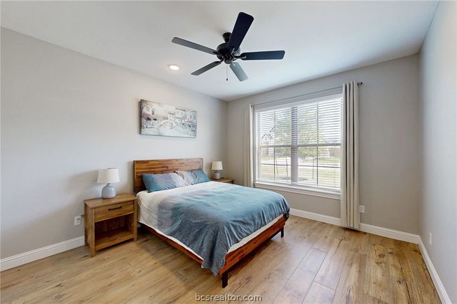 1748 Kerr Valley Lane, College Station, TX 77845