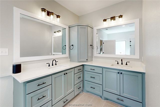 1748 Kerr Valley Lane, College Station, TX 77845