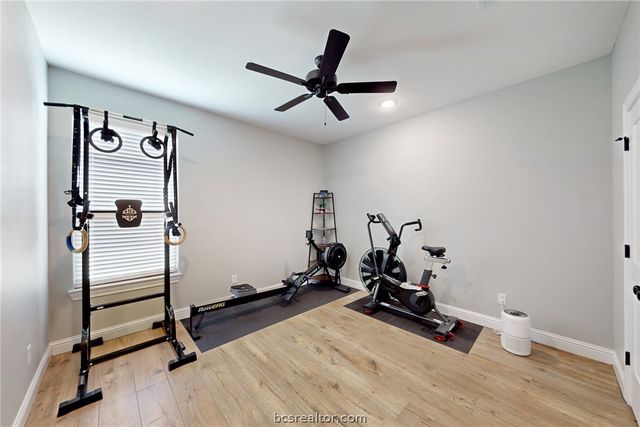 1748 Kerr Valley Lane, College Station, TX 77845