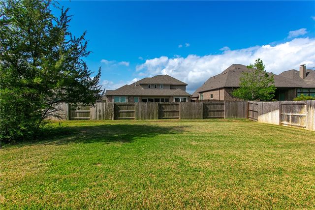 1748 Kerr Valley Lane, College Station, TX 77845