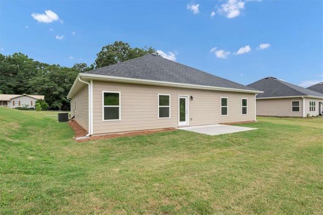 305 Angela Avenue, Bowdon, GA 30108