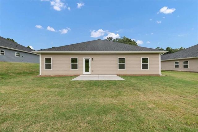 305 Angela Avenue, Bowdon, GA 30108