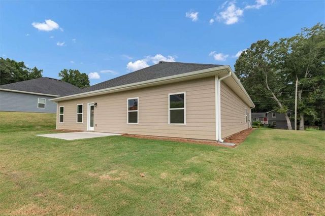 305 Angela Avenue, Bowdon, GA 30108
