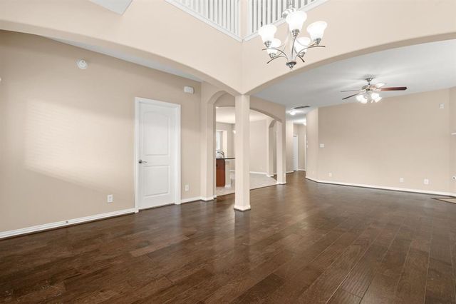 9710 Layton Ridge Drive, Humble, TX 77396